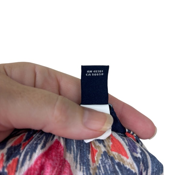 Chaps women’s top size 1X geometric boho pleated summer resort wear vacation - Picture 7 of 14